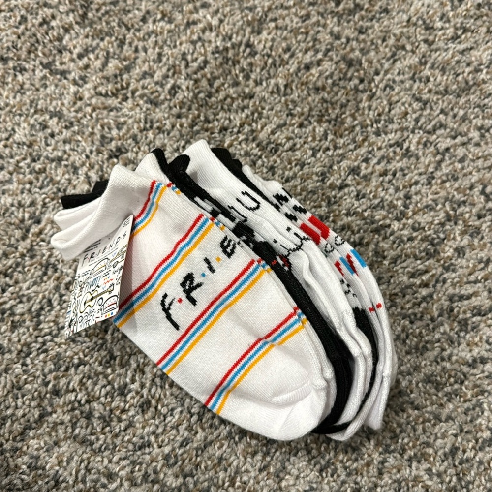 Pack of 5 “Friends” socks